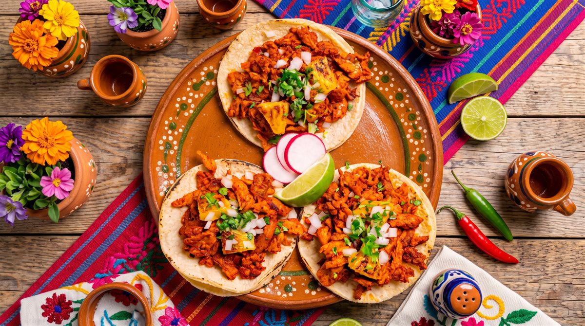 Tacos al Pastor Cerdo o Pollo con Piña